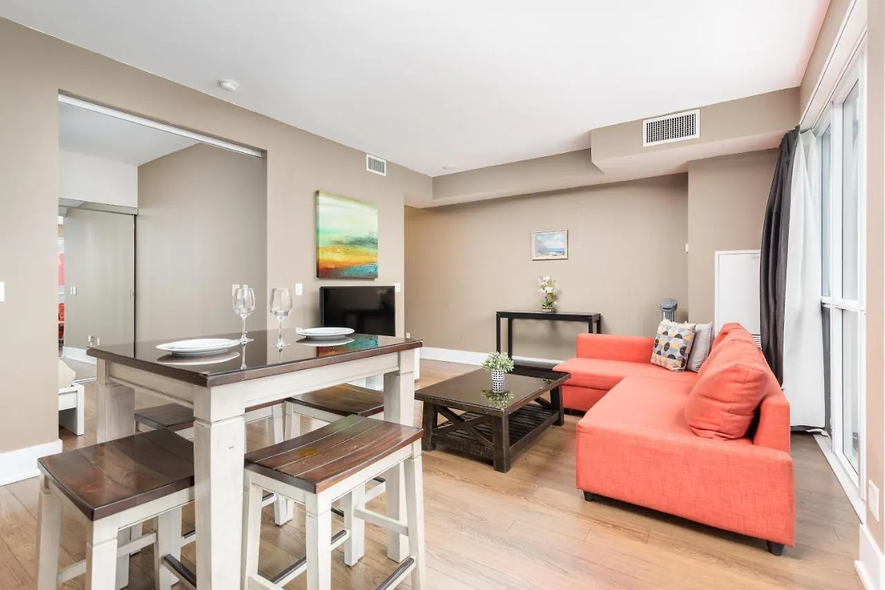 Centrally Located In The Heart Of Downtown Toronto Apartment