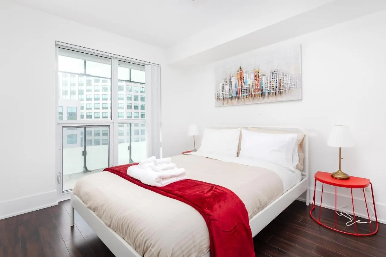 Centrally Located In The Heart Of Downtown Toronto Apartment 0*,  Canada