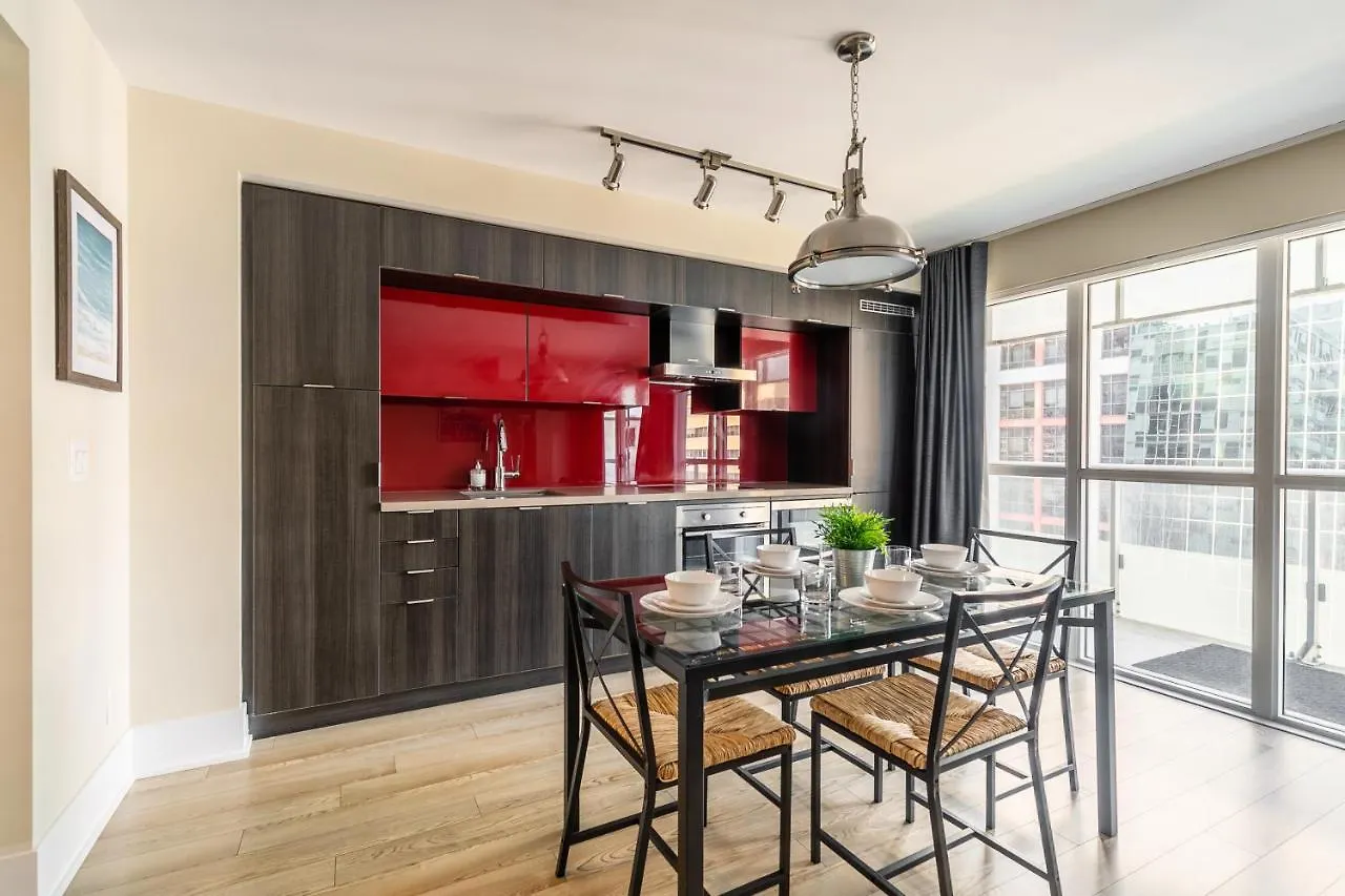 Centrally Located In The Heart Of Downtown Toronto Apartment