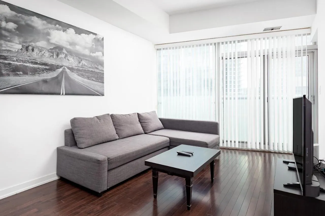 Centrally Located In The Heart Of Downtown Toronto Apartment